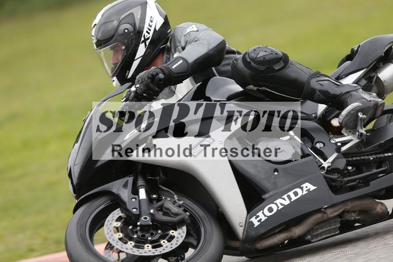 /Archiv-2024/70 16.09.2024 Plüss Moto Sport ADR/Freies Fahren/2